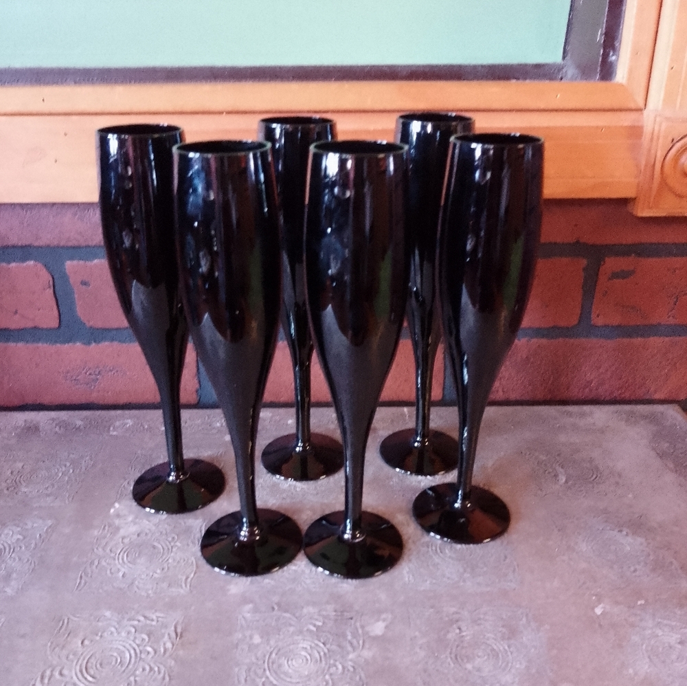 Elegant Black Champagne Flutes Glasses Set Of 6
